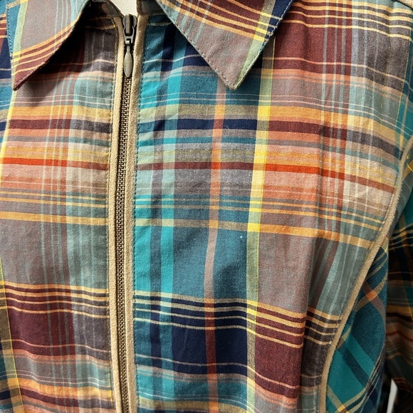 Plaid Women's  zip from Jacket style top - Picture 2 of 4